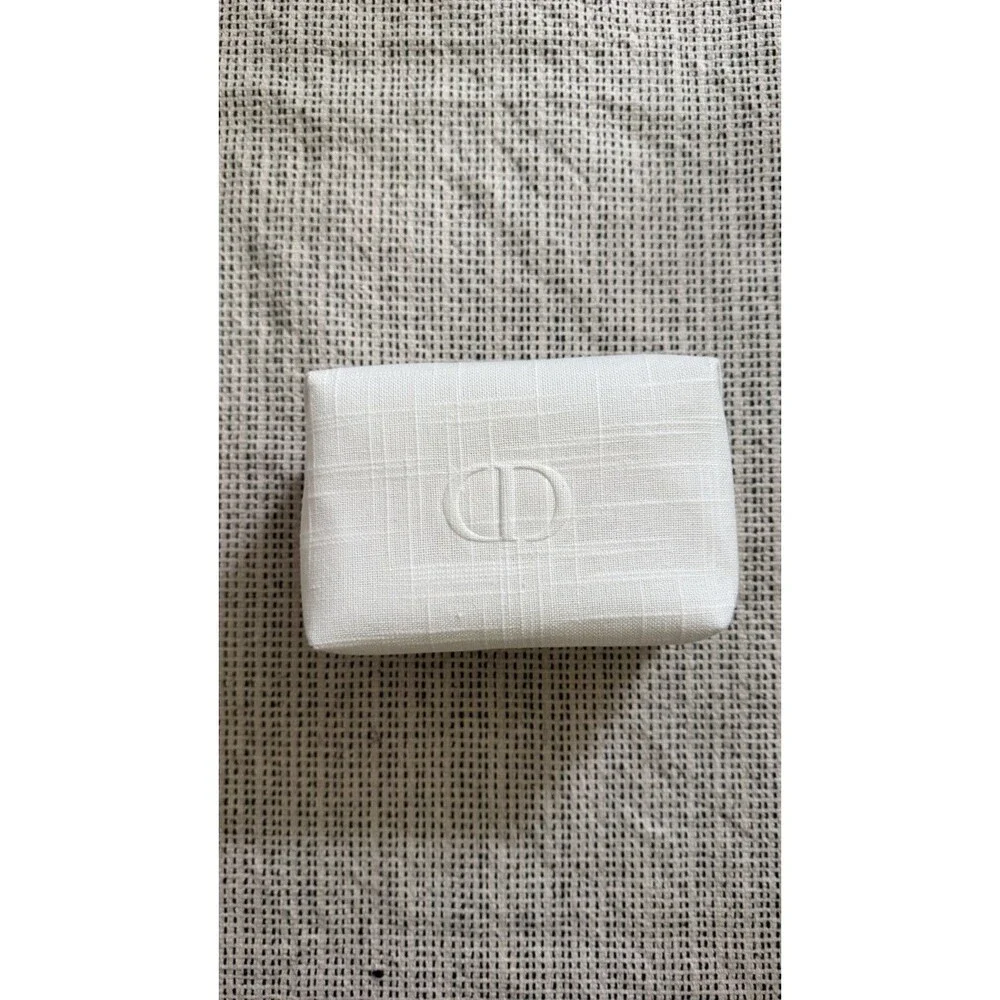 Dior White Quilted Zipper Cosmetic Makeup Bag Pouch CD Logo with Dior Box